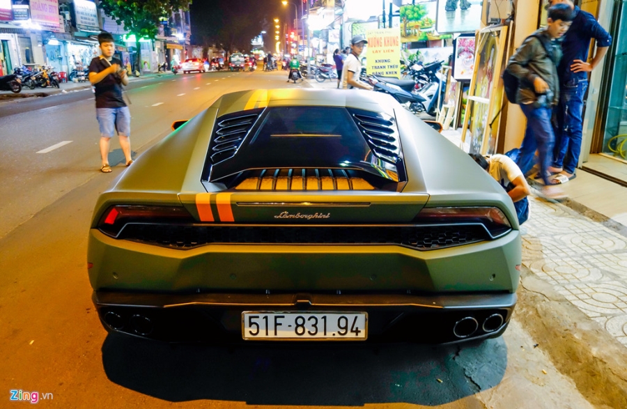 Lamborghini Huracan phong cach may bay chien dau o Sai Gon hinh anh 3