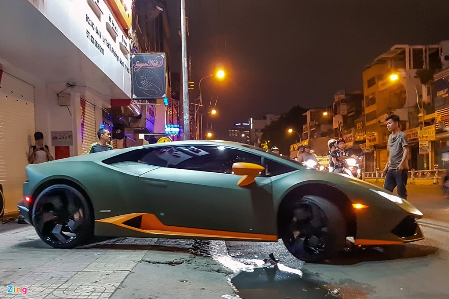 Lamborghini Huracan phong cach may bay chien dau o Sai Gon hinh anh 9