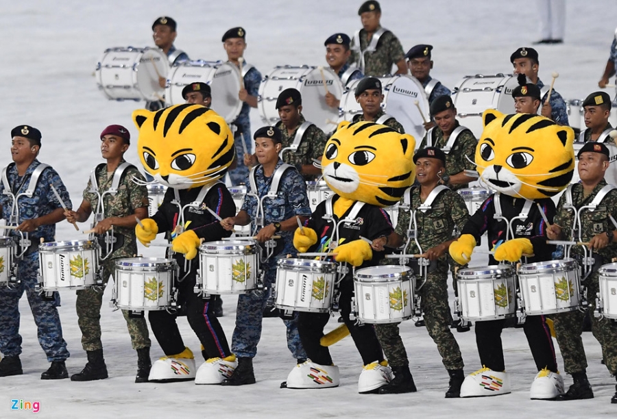 Le khai mac SEA Games 29 an tuong duoi con mua xoi xa hinh anh 6