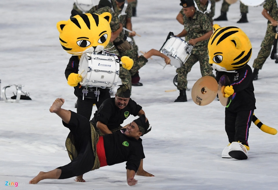 Le khai mac SEA Games 29 an tuong duoi con mua xoi xa hinh anh 7