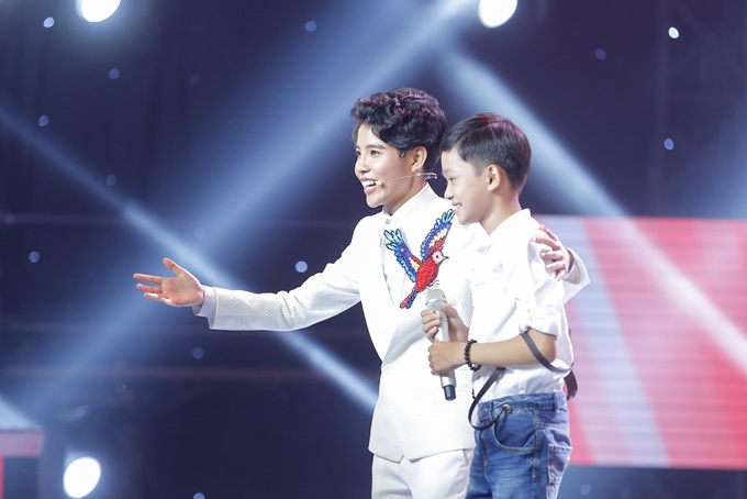 co-be-xinh-nhu-thien-than-doc-rap-khien-5