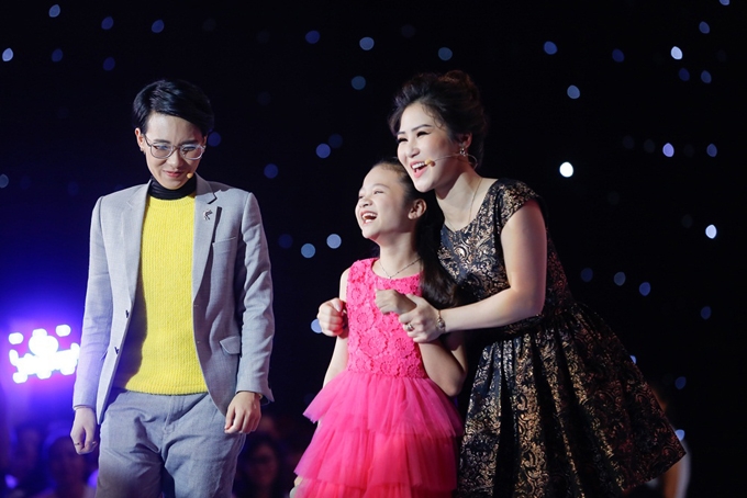 co-be-xinh-nhu-thien-than-doc-rap-khien-11