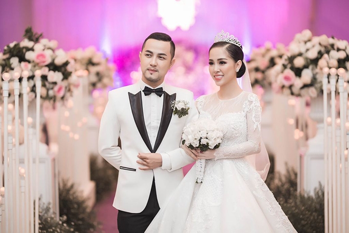 bao-thy-hat-voi-quang-vinh-trong-dam-cuoi-anh-trai-7