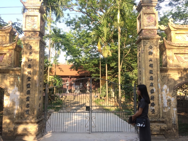 Cổng đình Đông Cốc