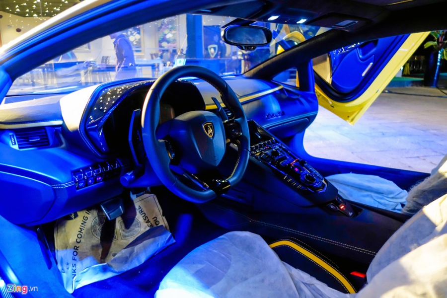 Lamborghini Aventador S doc nhat VN ve tay dai gia Sai Gon hinh anh 9