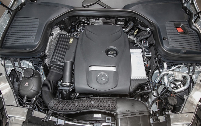 Mercedes-Benz GLC 200 co gia gan 1,6 ty dong o Malaysia hinh anh 8