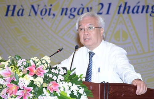 nhieu-cu-nhan-su-pham-phai-mai-phuc-de-duoc-vao-bien-che-1