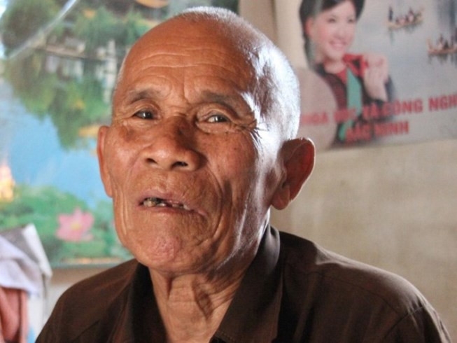 Muon duoc boi thuong oan truoc khi nham mat hinh anh 1