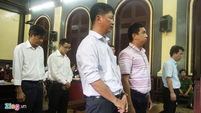 Vu nhap thuoc gia chua ung thu: 'Do la tai nan nghe nghiep' hinh anh 1