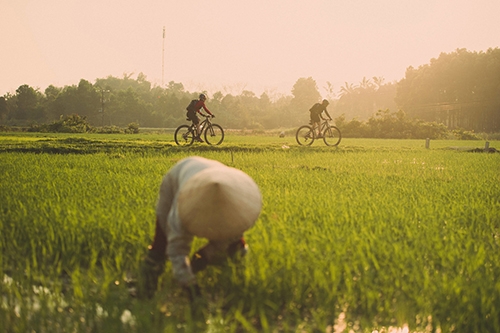hanh-trinh-thay-doi-cuoc-doi-con-gai-cua-mot-phi-cong-my-2