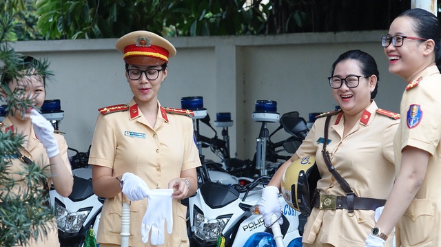Khởi đầu nhiệm vụ với nụ cười trên môi