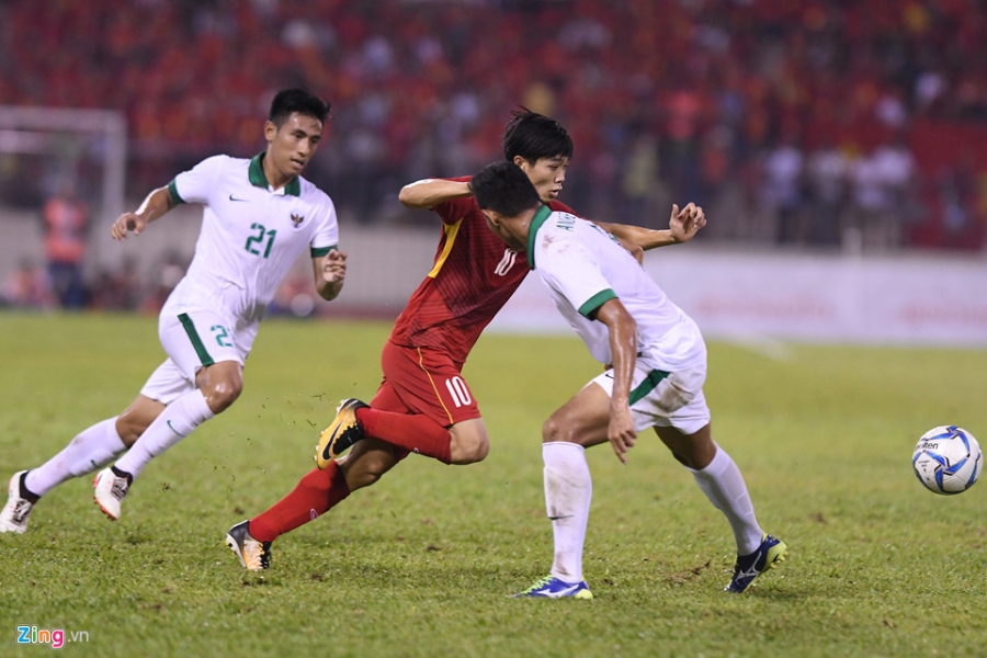 Nhung pha bong bao luc cua U22 Indonesia hinh anh 10