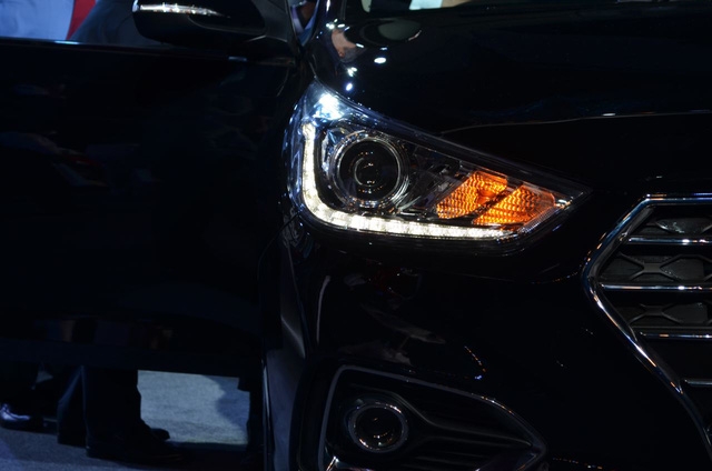 Phát thèm với xe chưa đến 300 triệu Đồng Hyundai Verna 2017 vừa ra mắt Ấn Độ - Ảnh 6.