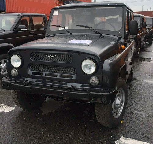 uaz-hunter-ban-may-dau-dau-tien-ve-viet-nam-1