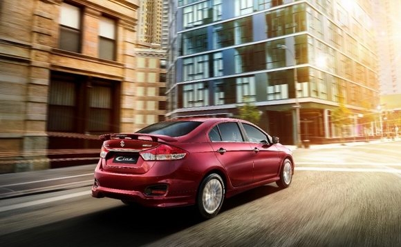 Suzuki ra mắt mẫu xe giá rẻ Ciaz S giá từ 333 triệu đồng - 4