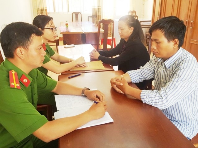 2 đối tượng Thuận và Loan.