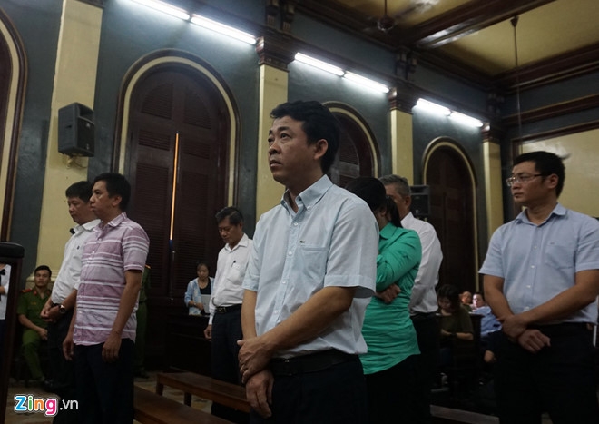 Vu nhap thuoc tri ung thu gia: De nghi dieu tra Cuc Quan ly Duoc hinh anh 2