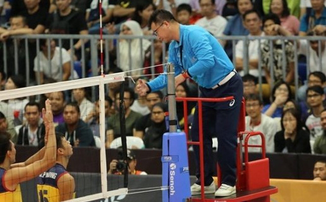 thua nguoc thai lan, hlv dt bong chuyen viet nam to trong tai... thien vi hinh anh 1