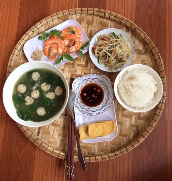 con dau hoang mang cau cuu dan mang vi sau sinh me chong cho an mi nau ca - 16