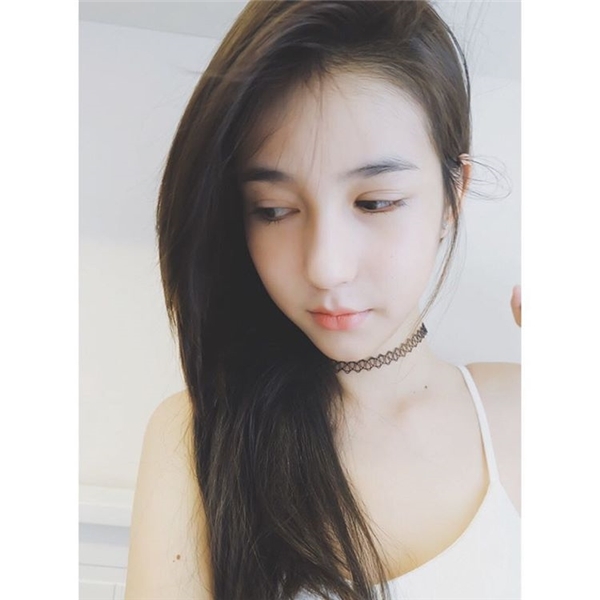 Ngắm loạt ảnh đời thường xinh như thiên thần của hoa hậu chuyển giới đẹp nhất Thái Lan