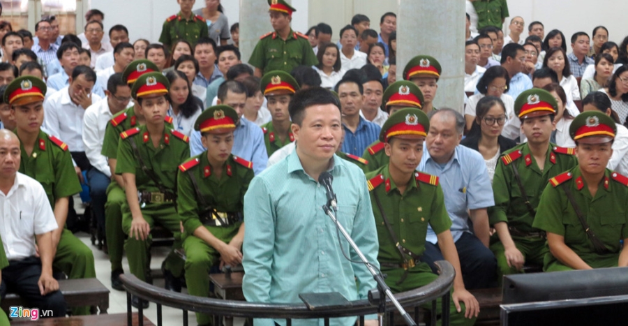 Nhung 'mat xich' chu chot trong dai an Ha Van Tham xuat hien tai toa hinh anh 12