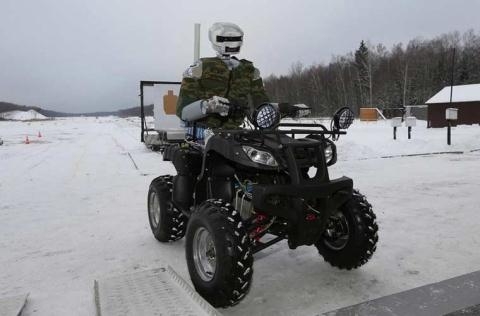 Robot chien dau thay doi hinh thuc tac chien thong thuong