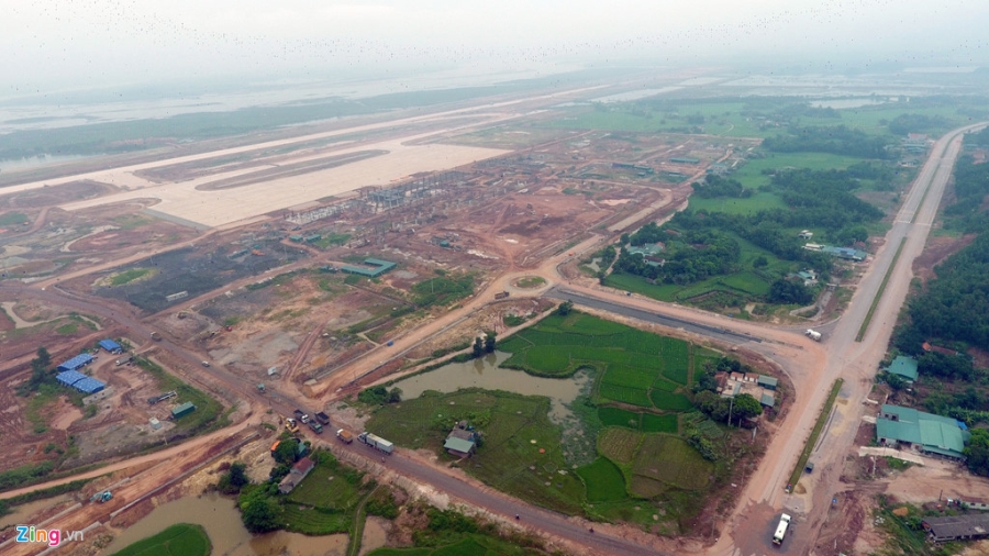 Toan canh du an san bay 4.000 ty gap rut ve dich o dac khu Van Don hinh anh 1
