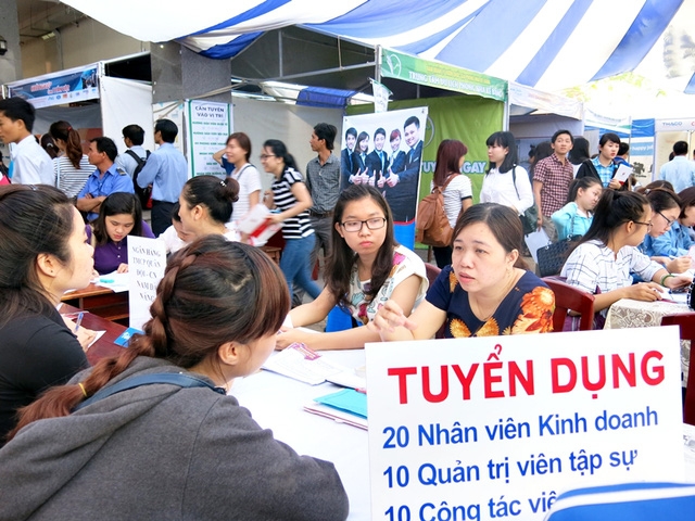 Hình ảnh tại một ngày hội tuyển dụng tại Hà Nội