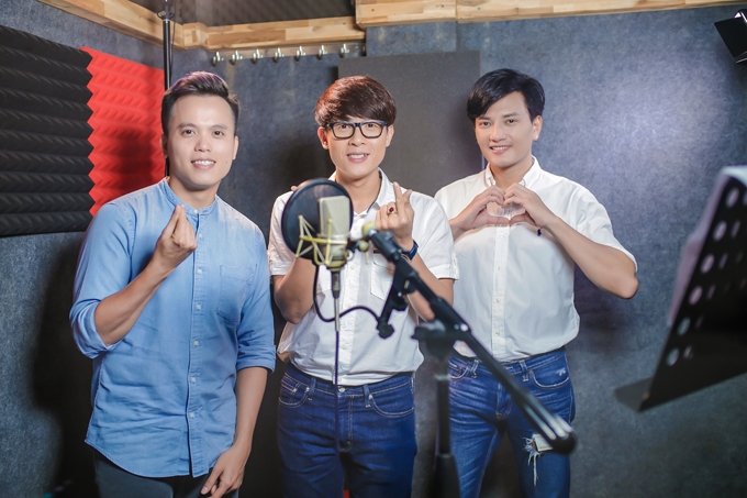 hien-thuc-cung-dan-sao-viet-thu-am-ca-khuc-ve-me-8