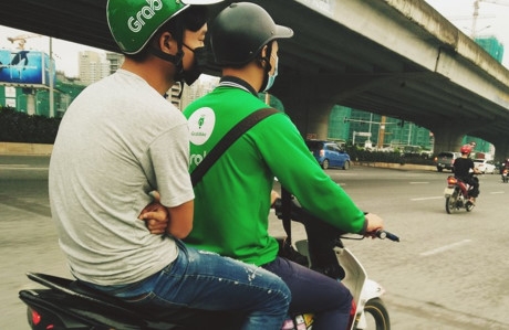Ngac nhien: Chua vao dong, nguoi Ha Noi da phai mac ao am - Anh 11