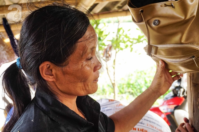 Cuộc sống của người mẹ hậu duệ Âu cơ một mình nuôi đủ 14 con, 7 lần đẻ rơi ngoài ruộng - Ảnh 9.