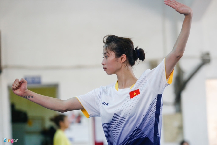 Duong Thuy Vi: Gianh 2 HCV SEA Games, chi duoc nghi 1 ngay hinh anh 1