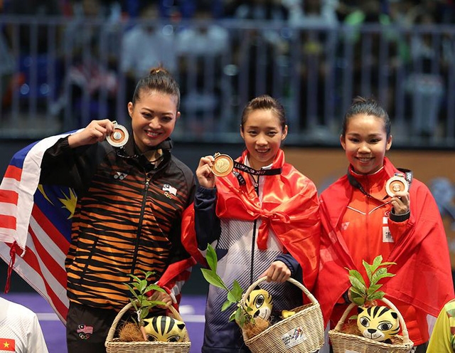  Thúy Vi giành 2 HCV Wushu và là người mở hàng cho TTVN tại SEA Games 29 