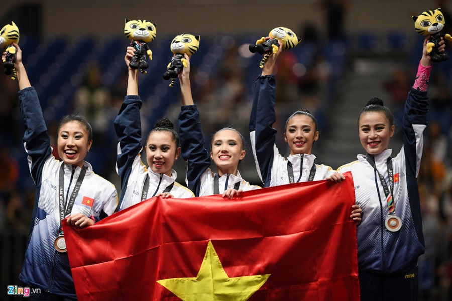 Nhung vu dieu ballet tren dau truong khoc liet cua SEA Games 29 hinh anh 16