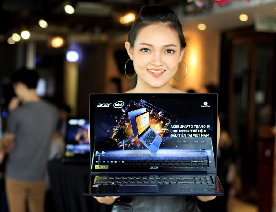 Acer Swift 3 đầu tiên về Việt Nam giá 16,9 triệu đồng
