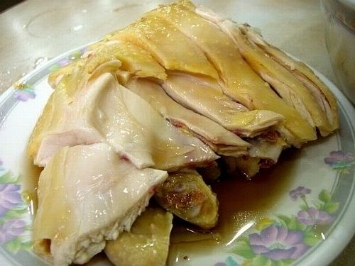 Luộc xong con gà chưa kịp cúng thì mẹ chồng đã xơi mất nửa con, con dâu tức tốc đăng đàn tố vô ý - Ảnh 3.