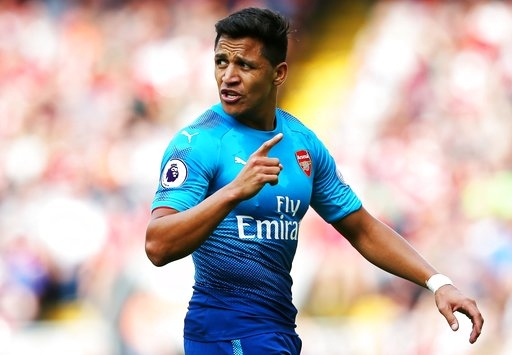 Sanchez rất thất vọng vì không thể rời Arsenal