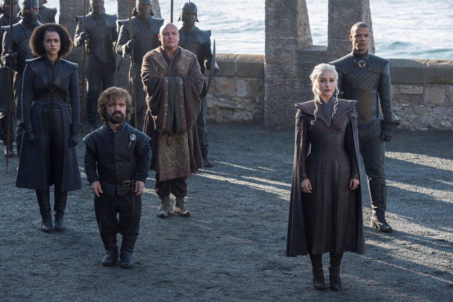 ‘Game of Thrones’: Quy lun tai ba bien thanh ke vo dung hinh anh 2
