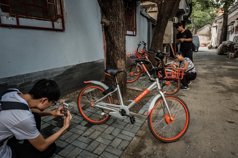 Xe dap chia se va cau chuyen suy doi dao duc o Trung Quoc hinh anh 5