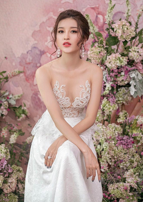 Báo Trung bất ngờ khen ngợi Huyền My đẹp khuynh nước khuynh thành - Ảnh 3.