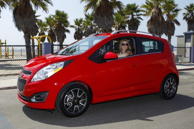 Chevrolet Spark 2017 về Việt Nam, giống hệt Beat 2018 - 6