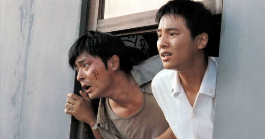 chi co dan ong ngu ngoc moi xep vo con minh sau nhung cuoc vui ban be - 3