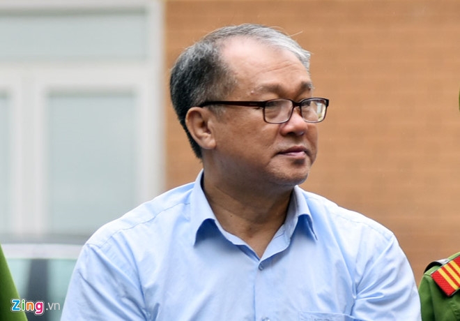 Ha Van Tham: 'Bat cu ai kiem tra cung thay viec chi lai ngoai' hinh anh 2