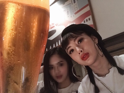 lo anh moi sung veu, angela phuong trinh co thua nhan dao keo? hinh anh 1