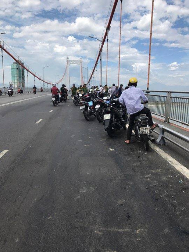 Đà Nẵng: Người đàn ông nhảy cầu tự tử, nghi do mắc bệnh nan y - Ảnh 1.