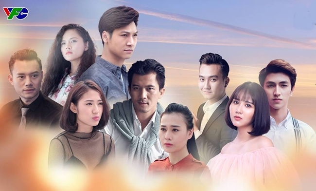 dan sao song chung voi me chong tro lai trong nguoc chieu nuoc mat - 1