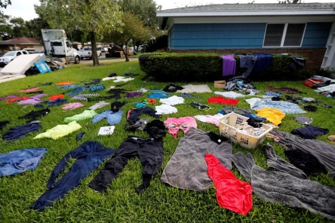 Mỹ: Người dân Texas trở về nhà sau siêu bão Harvey - ảnh 1