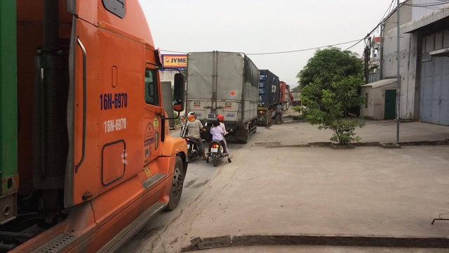  Đường liên xã cũng khốn khổ vì trạm BOT 