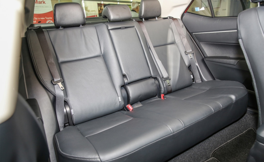 Toyota Corolla Altis 2017 co gia hon 28.000 USD o Malaysia hinh anh 9