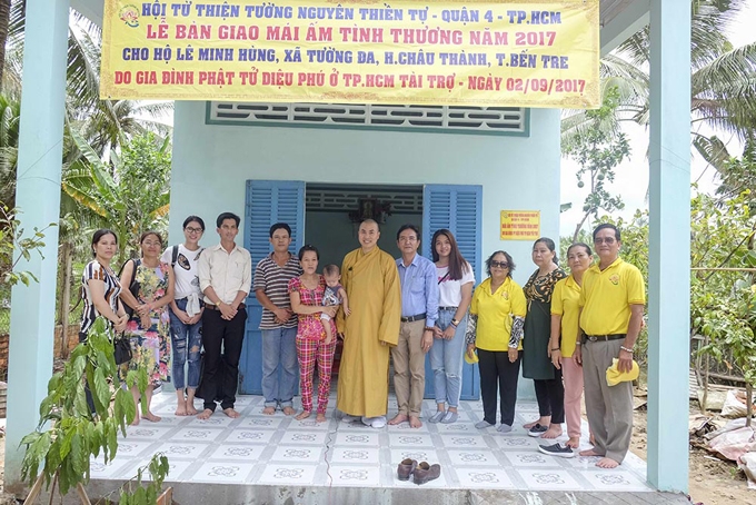 trang-tran-van-dong-300-trieu-xay-cau-cho-nguoi-dan-tinh-ben-tre-7